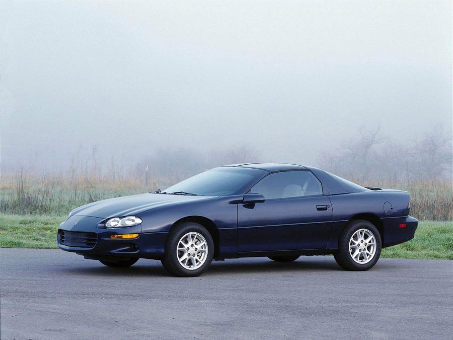  Chevrolet Camaro 1998 года  (фото 57 из 75)